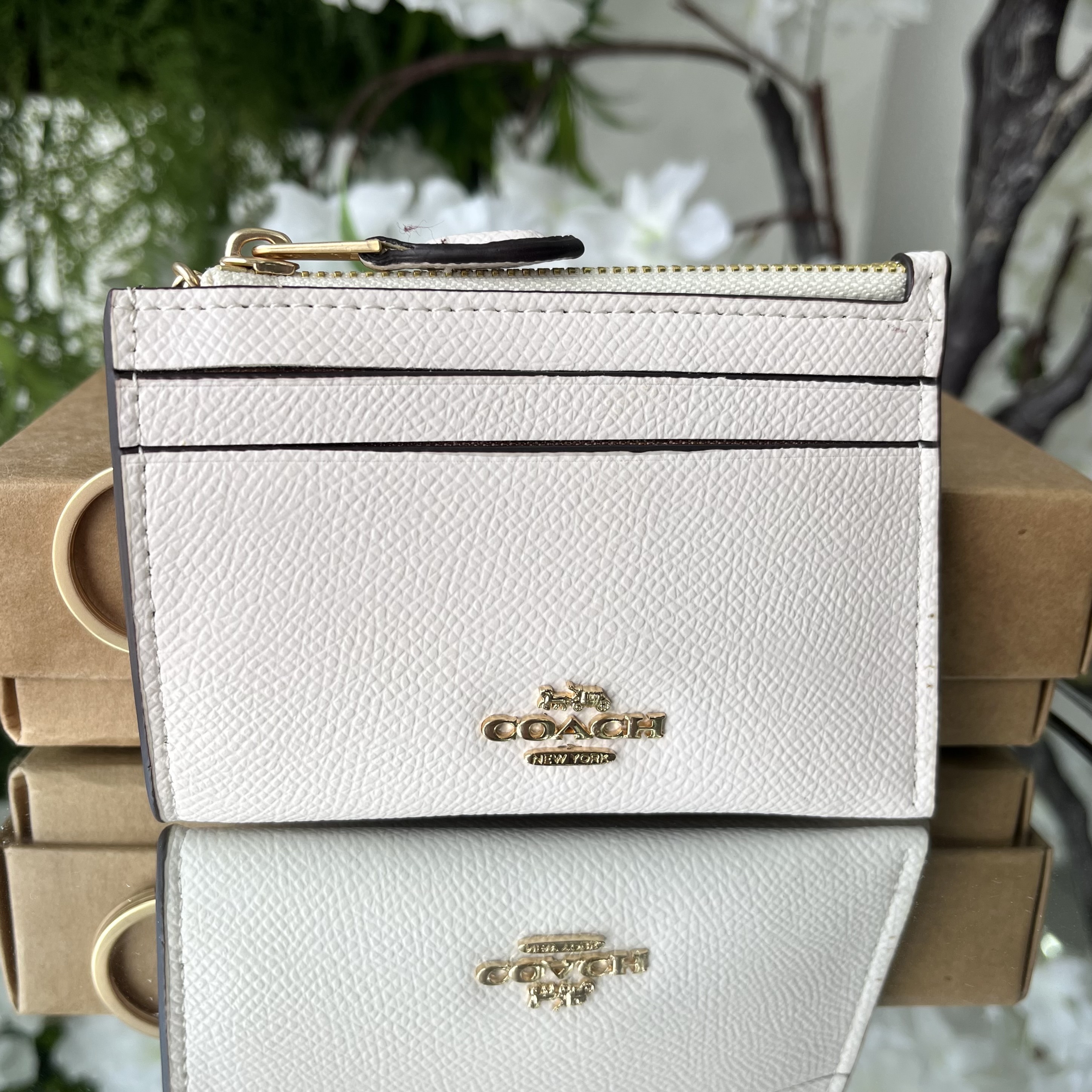 جزدان كوتش للبطاقات - 11